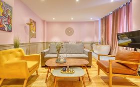 Luxury Suite Paris Republique